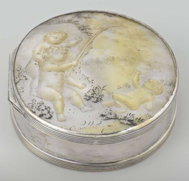 Bestand:Bellekin snuifdoos.jpg